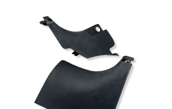 Hyundai ix 55 Foot area side trim 858243J000 858243J010 858233J000