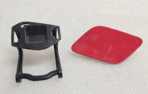 Volvo XC60 Headlight washer spray nozzle cap/cover 31383107