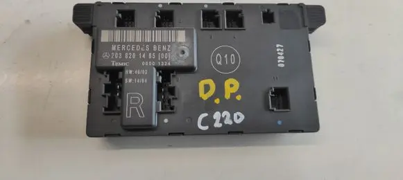 Mercedes-Benz C W203 Door control unit/module 2038201485