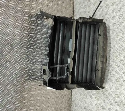 Peugeot 2008 II Air intake duct part 9829711480