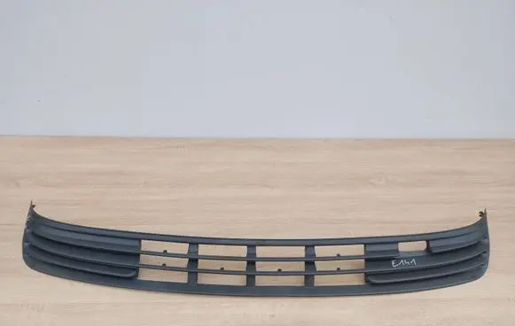 Ford Mondeo MK I Front bumper lip 93BB17B968AD