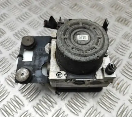 Opel Vivaro ABS Pump 476601418R 93459794