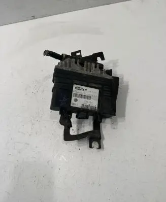 Volkswagen Polo III 6N 6N2 6NF Engine control unit/module 032906030D 6160035500 T06FPX95
