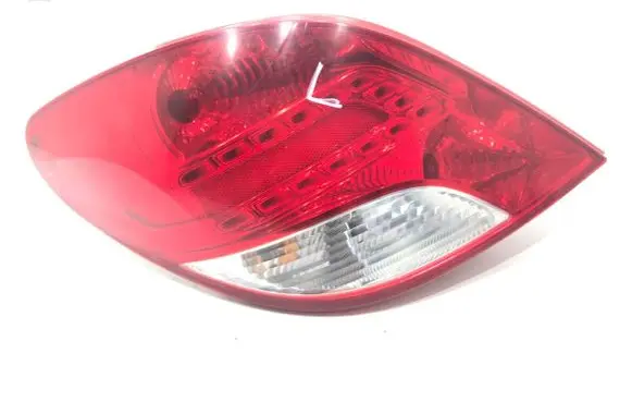 Peugeot 207 Rear/tail lights 
