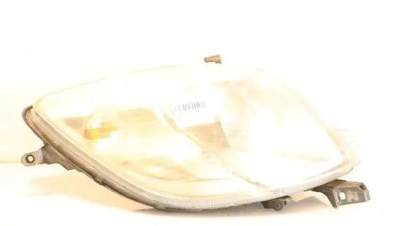 Toyota Yaris Headlight/headlamp 89900737