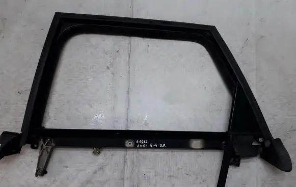 Audi A4 S4 B6 8E 8H Front door window/glass frame 