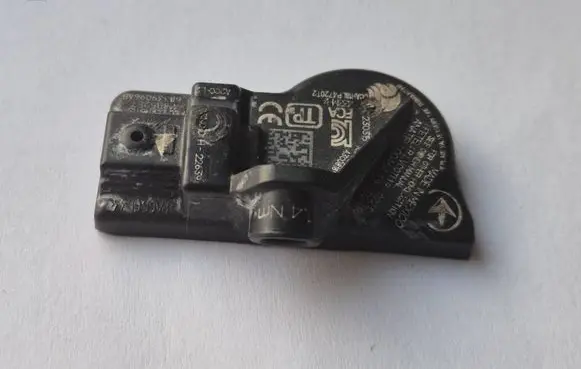 Jeep Grand Cherokee WL Tire pressure sensor 68339096AB