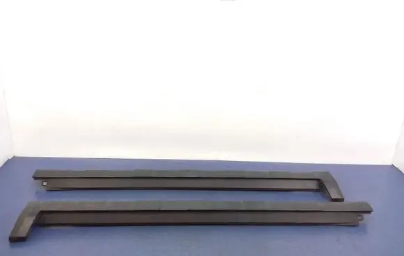 Honda CR-V Foot area side trim 71800-SWW-G010-M