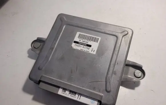 Toyota Prius (XW20) Engine control unit/module 8998147160