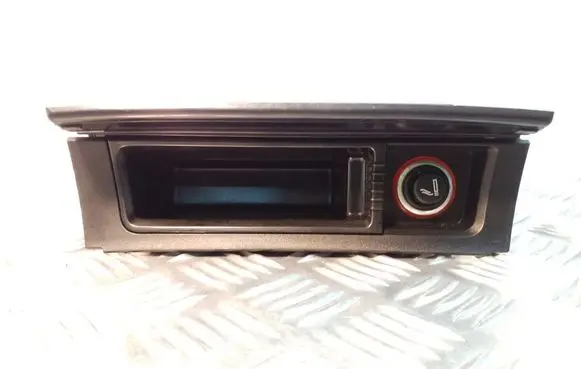 Volkswagen PASSAT B7 Car ashtray 3C0863284K