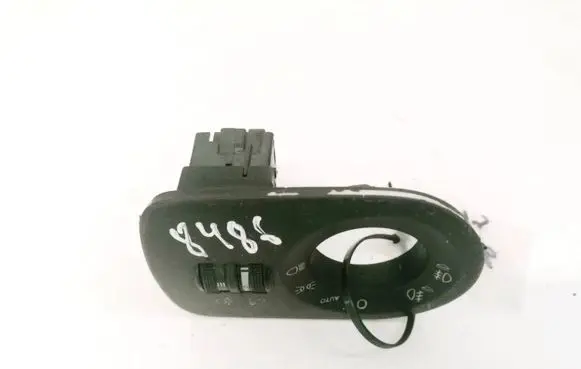 Seat Leon (1P) Headlight level height control switch 5P0119094A