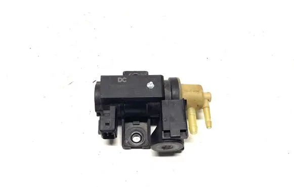 Nissan Qashqai Turbo solenoid valve 8200790180