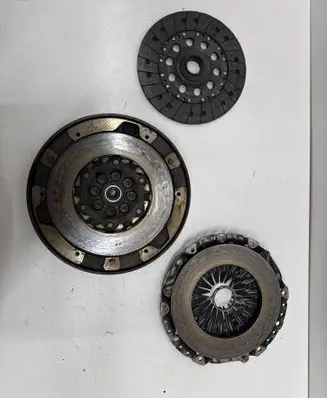 BMW 5 F10 F11 Clutch set kit 415047710