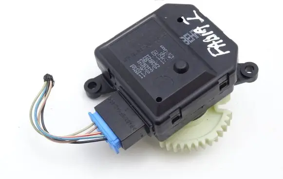 Skoda Fabia Mk1 (6Y) Air flap motor/actuator 309368300B B24959012967