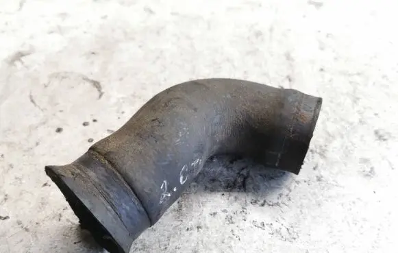 Audi A4 S4 B7 8E 8H Intercooler hose/pipe