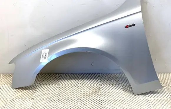 Audi A4 S4 B8 8K Fender LX7W