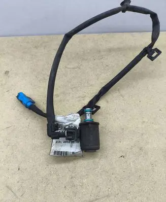 Mercedes-Benz C W204 Hydraulic servotronic pressure valve 