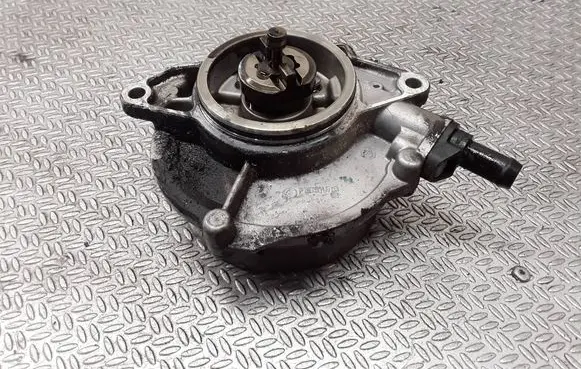 Audi A6 S6 C6 4F Vacuum pump 057145100AE