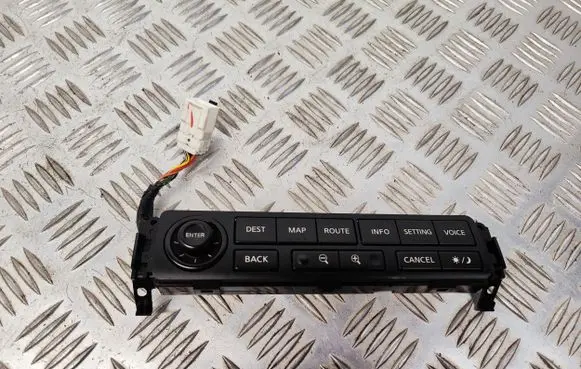 Nissan Murano Z50 A set of switches 28395CC000