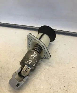 Mercedes-Benz GLE W167 Prop shaft universal joint A1674622780