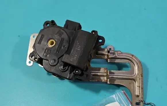 Honda CR-V A/C air flow flap actuator/motor 0637008950 IMPRK1587680