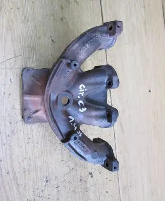 Citroen C3 Exhaust manifold 9636982310