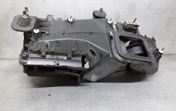 Honda Stream Interior heater climate box assembly P05005111AB