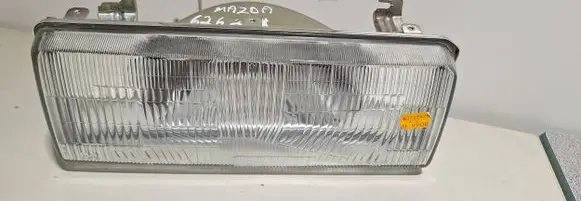 Mazda 626 Headlight/headlamp 2161114R