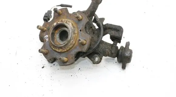 Mitsubishi Pajero Front wheel hub
