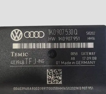 Volkswagen Golf Plus Gateway control module 1K0907530Q 1K0907951