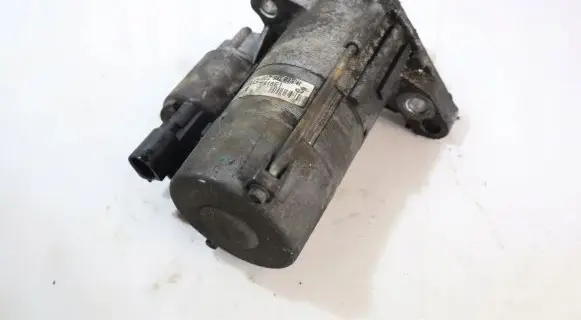 Volkswagen Golf V Starter motor TS18E1