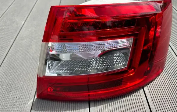 Skoda Octavia Mk3 (5E) Rear/tail lights 5E5945096B 2SK01288302AA