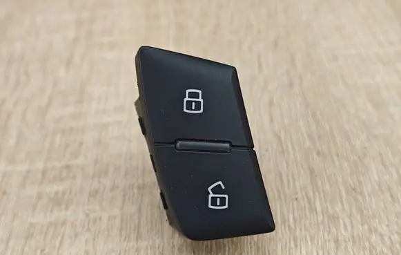 Audi A6 C7 Central locking switch button 4G2962108