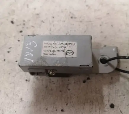 Mazda 6 Aerial antenna amplifier GS2A669N0A K5006