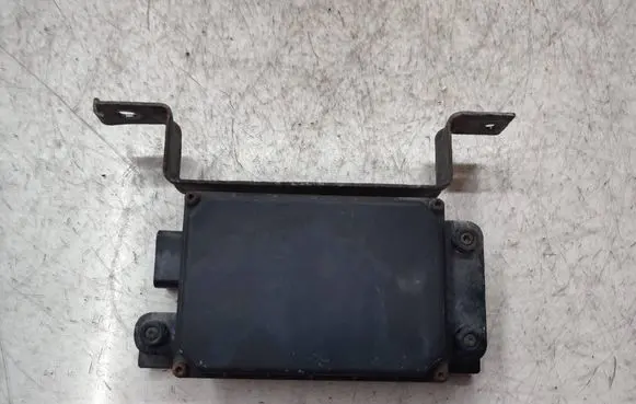 Jaguar XE Distronic sensor radar GX739G768AD