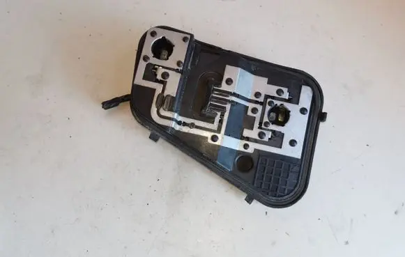 Volkswagen Touareg I Tail light bulb cover holder 7L6945257