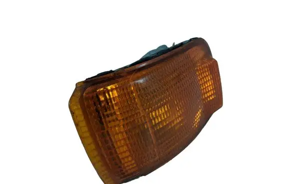 Mitsubishi Galant Eterna Front indicator light