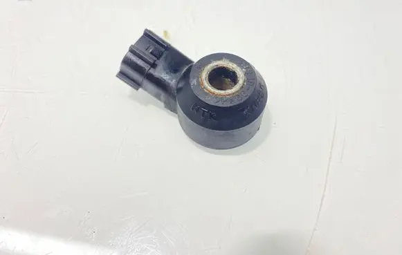 Subaru Legacy Detonation knock sensor Kne25
