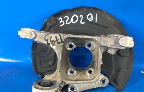 Lincoln MKZ II Rear wheel hub spindle/knuckle HG9Z5B758A