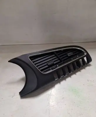Peugeot 3008 I Dash center air vent grill 9685049877