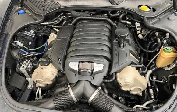 Porsche Panamera (970) Engine