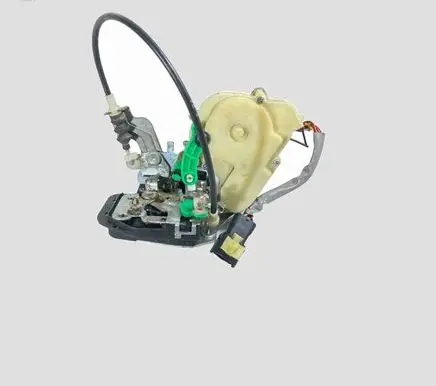 KIA Sorento Front door lock 070324