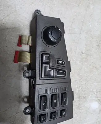 BMW 7 E65 E66 Seat control module 