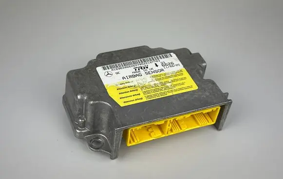 Mercedes-Benz A W169 Airbag control unit/module A1698206626