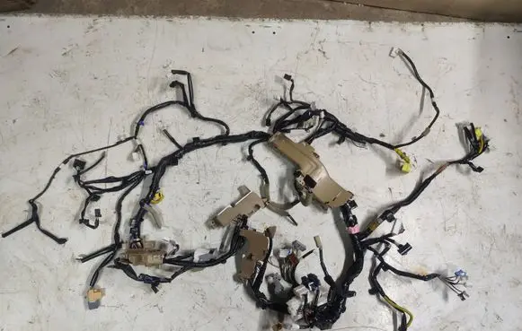 Subaru XV II Panel wiring 