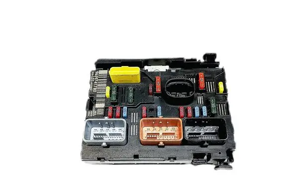 Citroen C3 Fuse module 9659741780