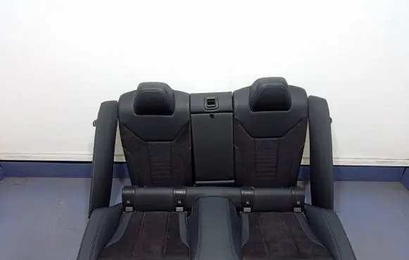 Alpine B3 B4 B5 B6 E90 E91 E92 E93 Second row seats 