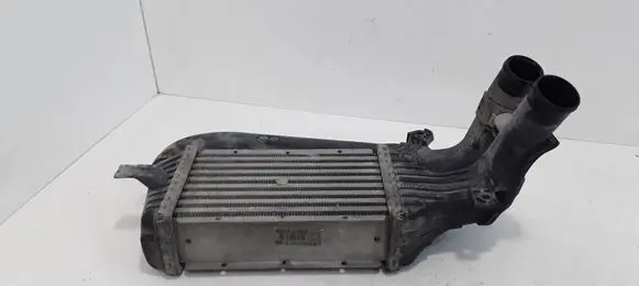 Opel Zafira A Intercooler radiator 24406701