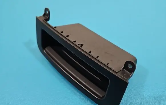 Maserati Quattroporte Glove box 670011331 IMPRK1533190