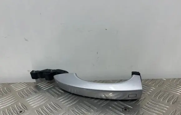 Audi Q7 4M Front door exterior handle 4H0837205